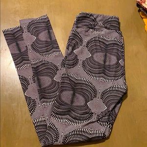 LulaRoe Leggings One Size